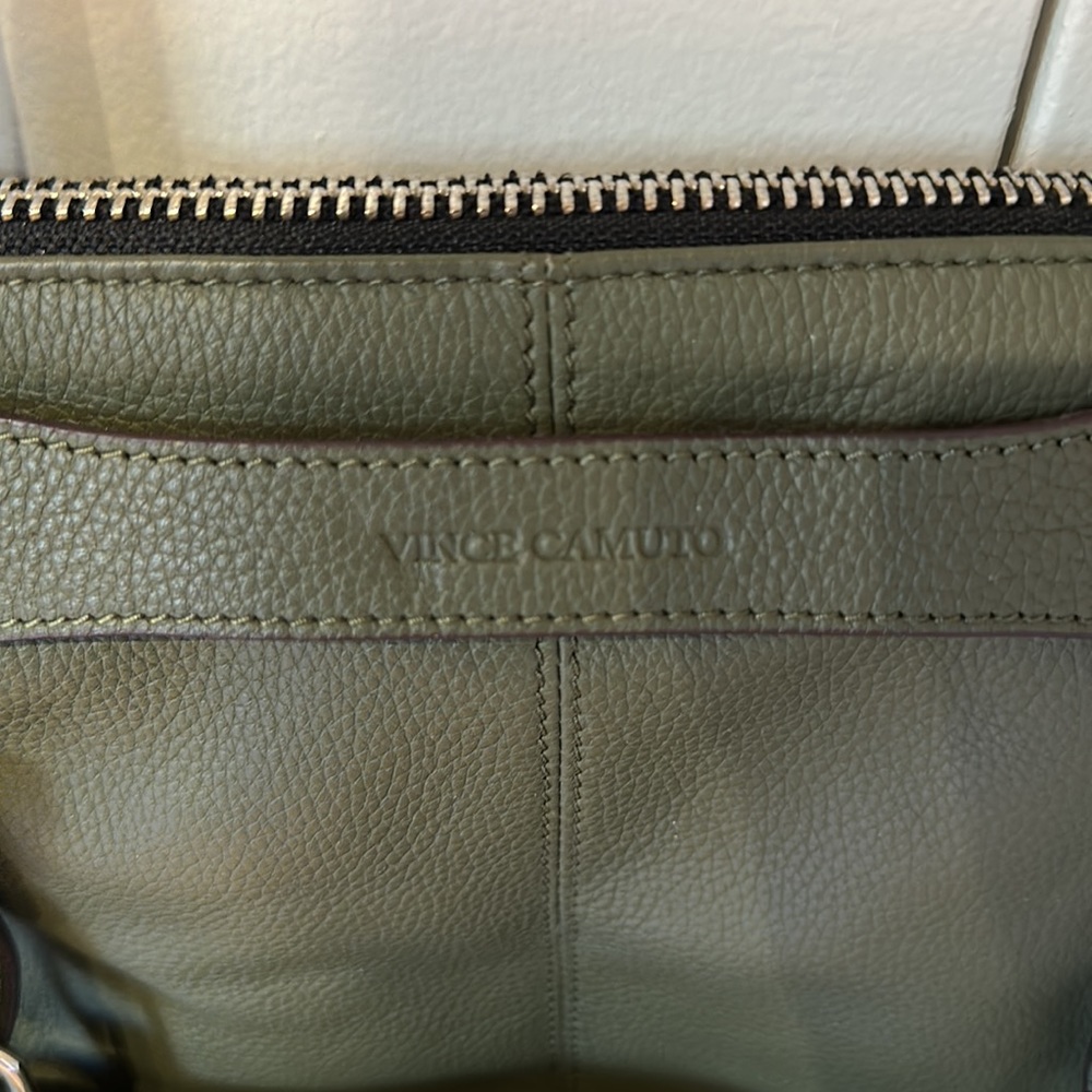 Vince Camuto Bari Backpack Crossbody - Picture 4 of 9